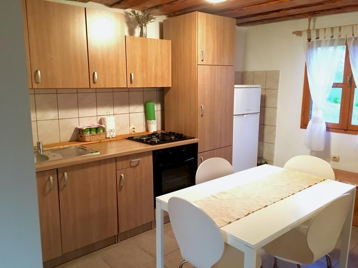 Appartement Chalet River à Veljun Extérieur photo
